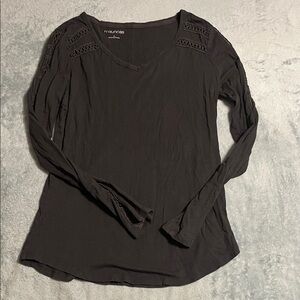 Maurices Elegant Gray Long Sleeve Tee